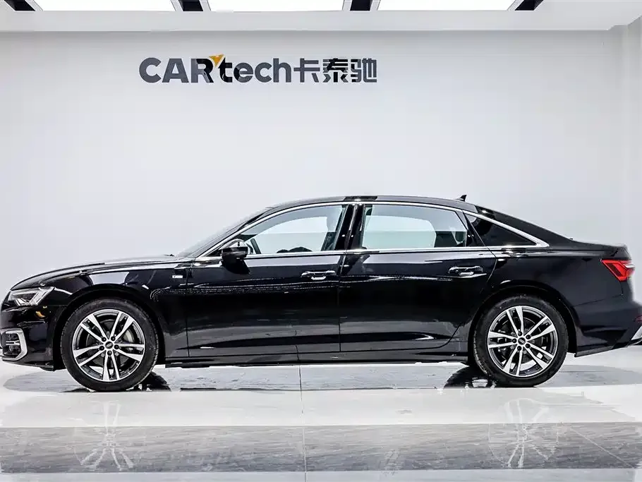 Audi A6L 2023 из CN, фото 7