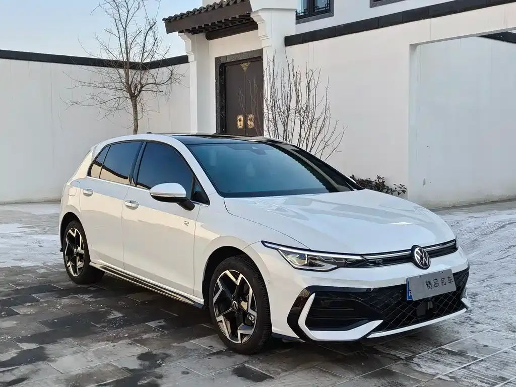Volkswagen Golf 2025 из CN, фото 4