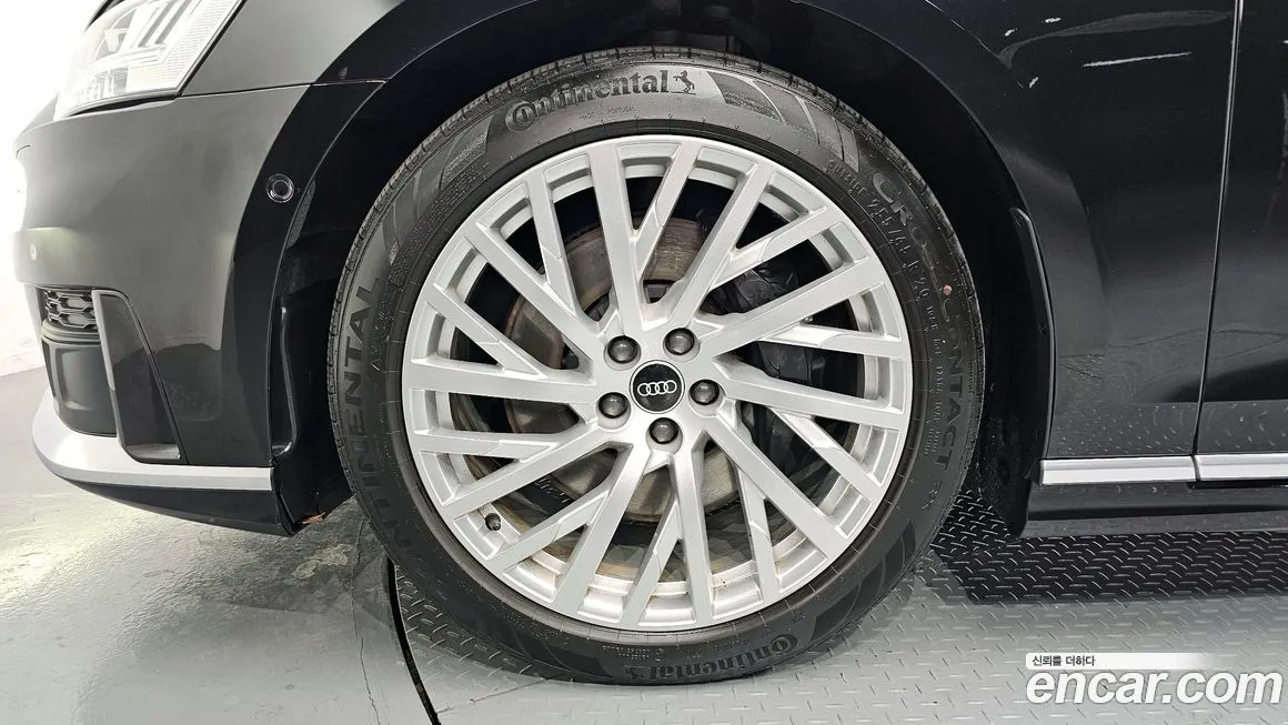 Audi A8 2021 из KR, фото 5