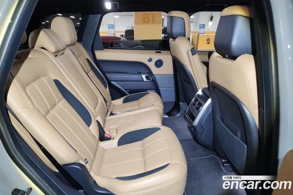Land Rover Range Rover Sport 2021 из KR, фото 8