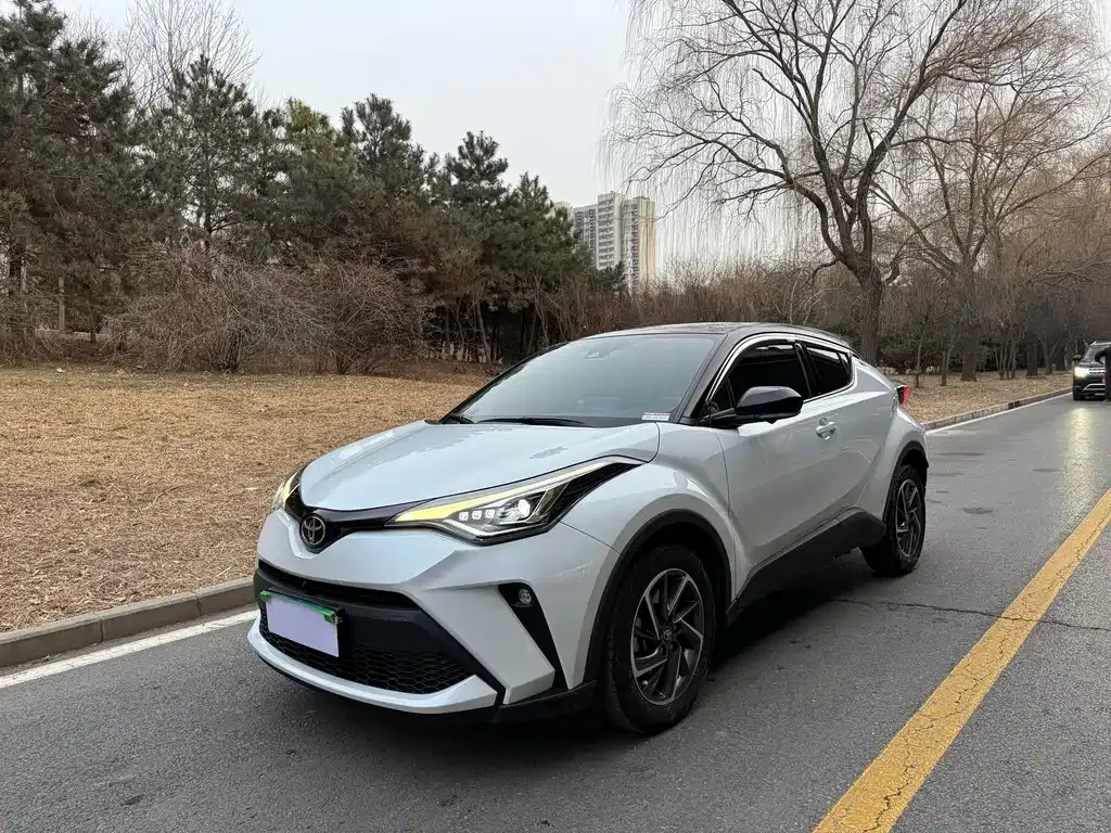 Toyota C-HR 2022 из CN, фото 1