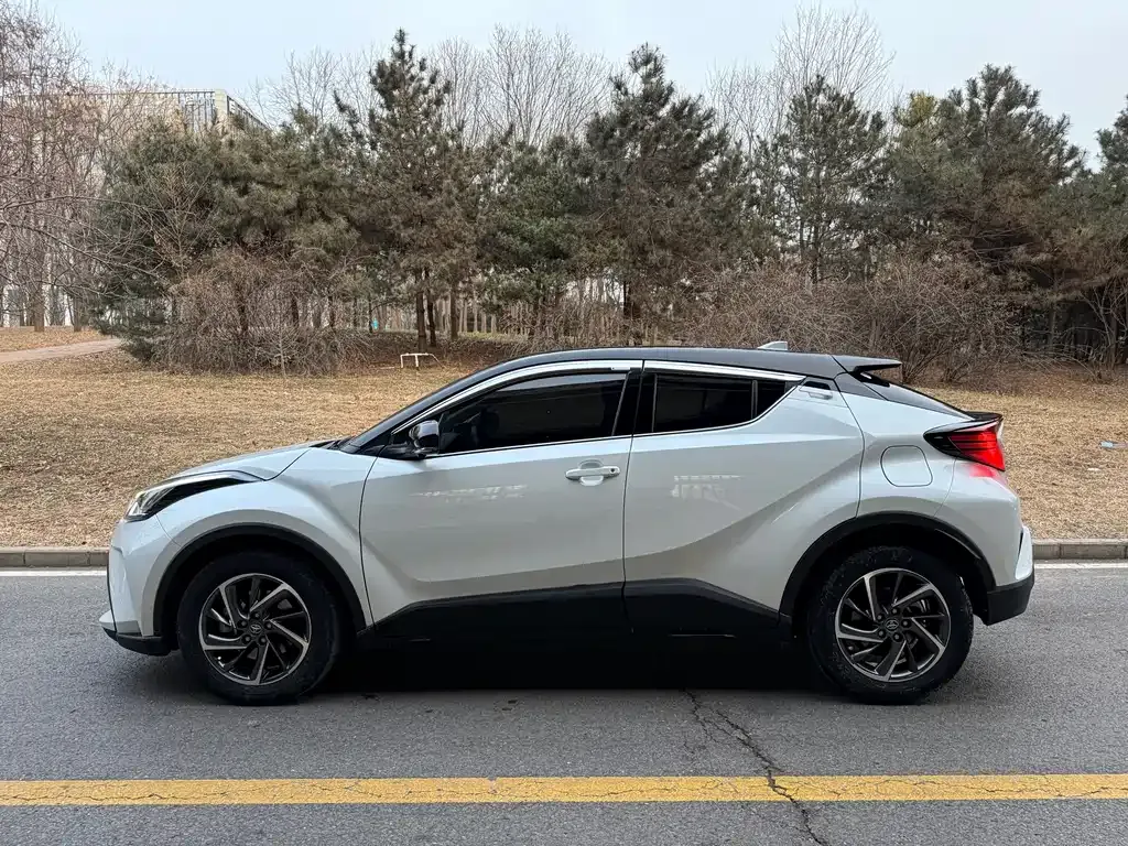 Toyota C-HR 2022 из CN, фото 10