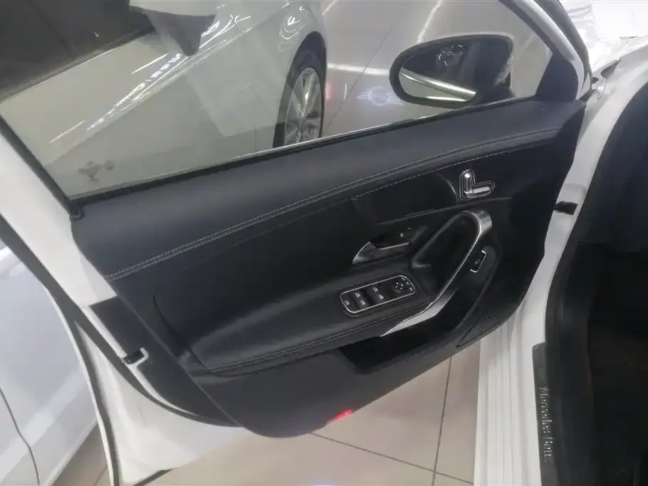 Mercedes-Benz A-Class 2021 из CN, фото 7