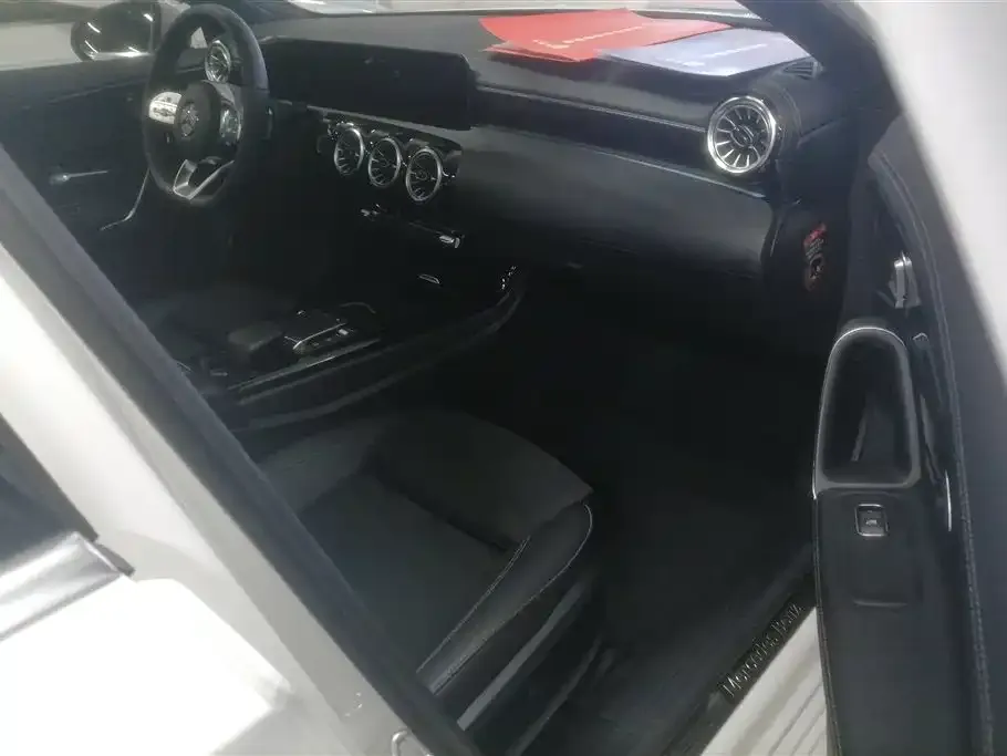 Mercedes-Benz A-Class 2021 из CN, фото 6