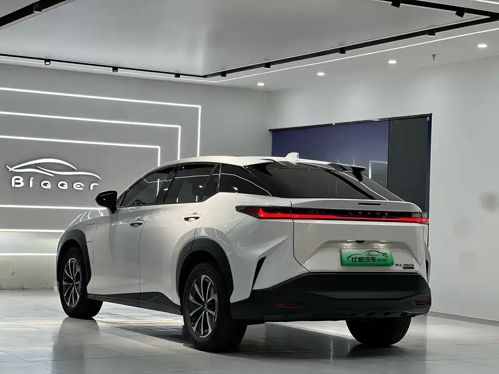 Lexus RZ 2023 из CN, фото 7