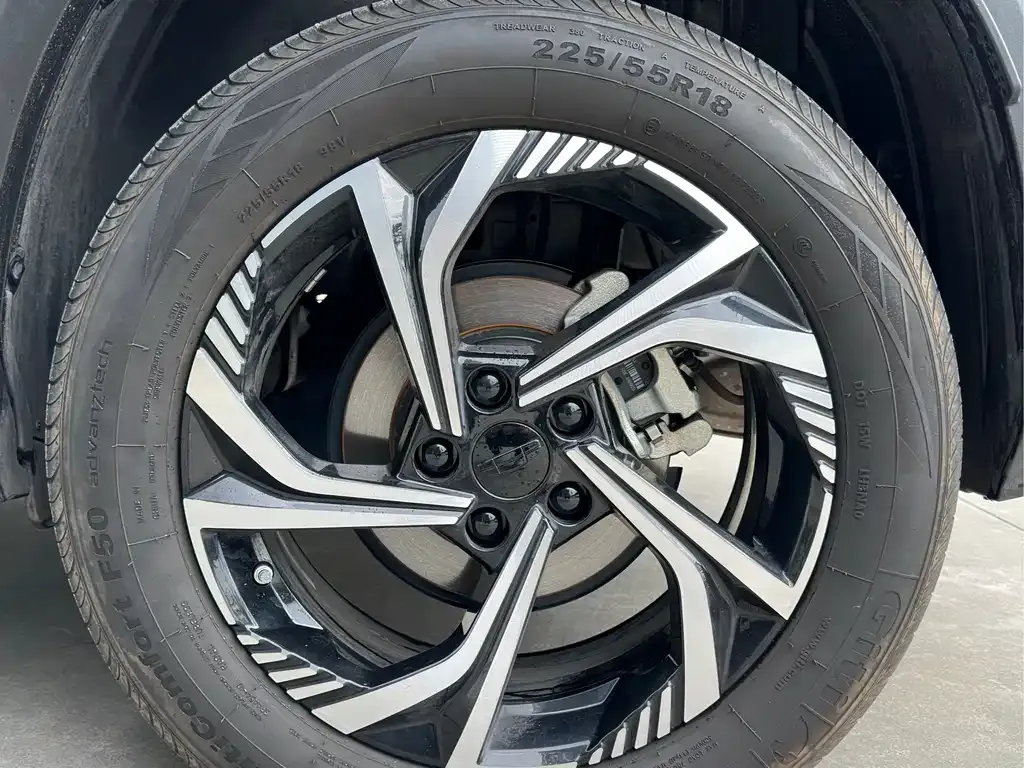 Geely Boyue 2024 из CN, фото 6