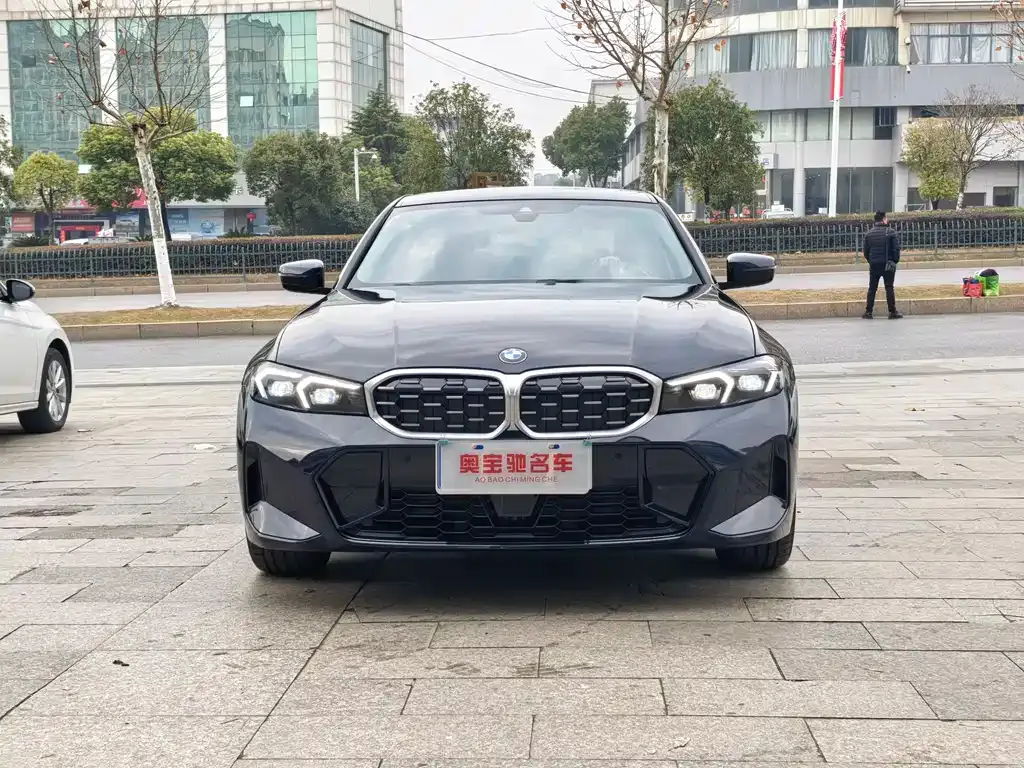 BMW 3 Series 2025 из CN, фото 10