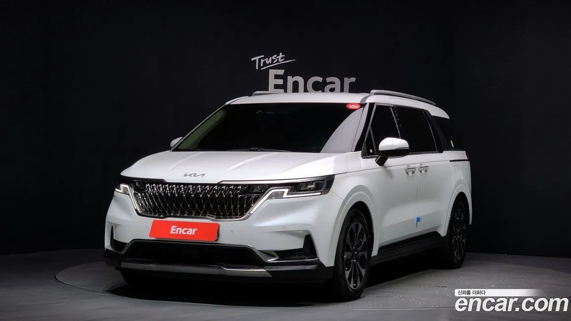 Kia Carnival 2023 из KR, фото 1