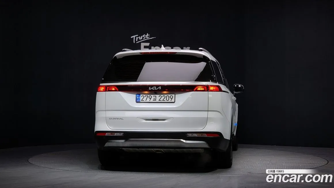 Kia Carnival 2023 из KR, фото 2