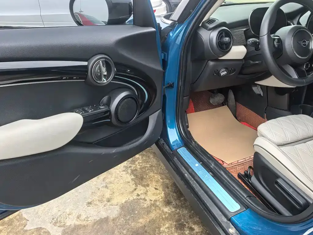 MINI Cooper (3-door) 2021 из CN, фото 8