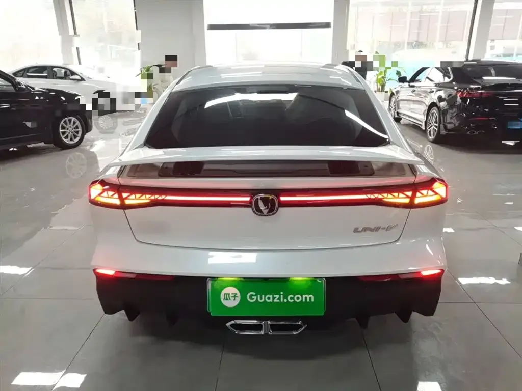 Changan UNI-V iDD 2025 из CN, фото 10