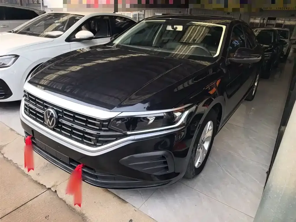 Volkswagen Passat 2023 из CN, фото 8