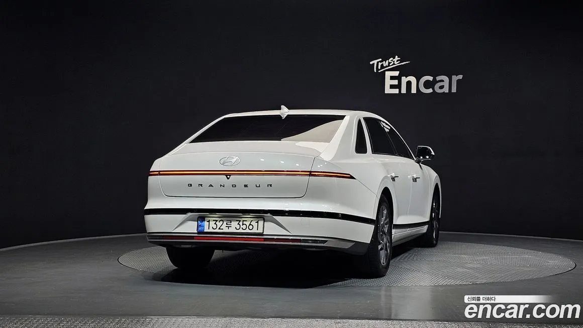 Hyundai Grandeur 2023 из KR, фото 4