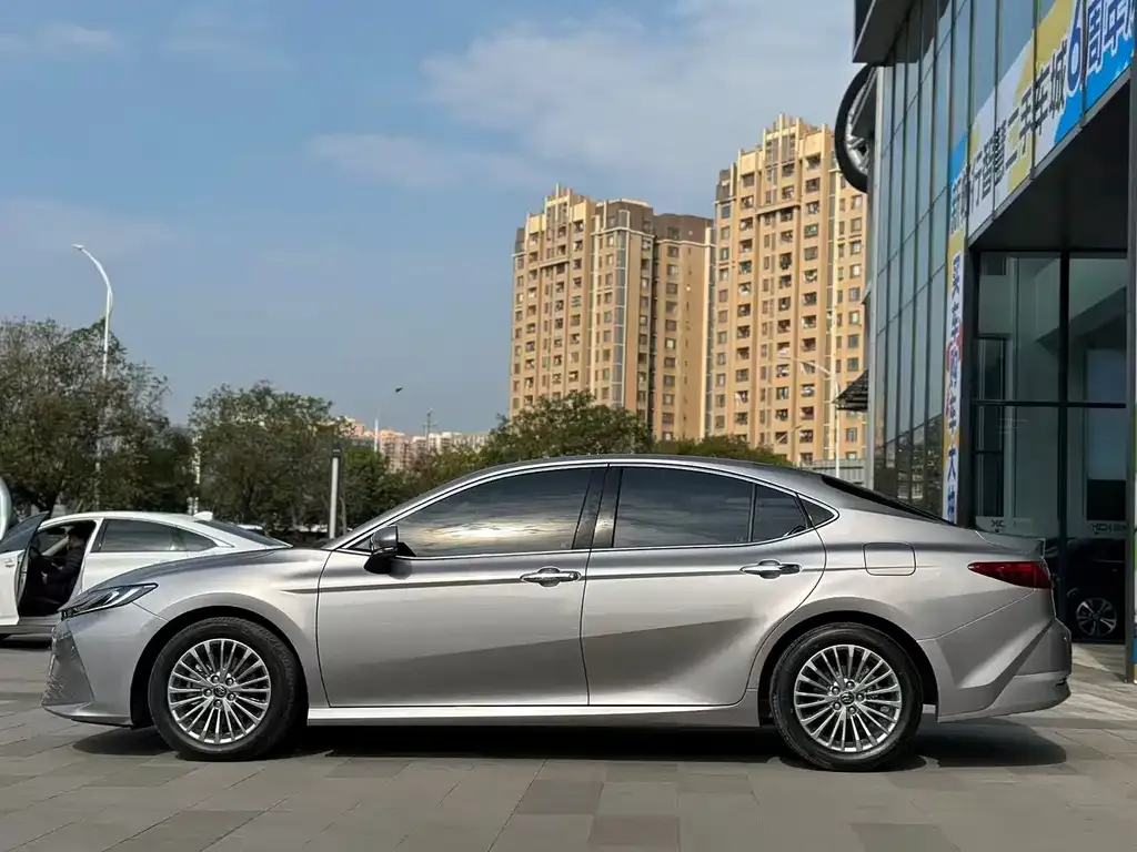 Toyota Camry 2025 из CN, фото 5
