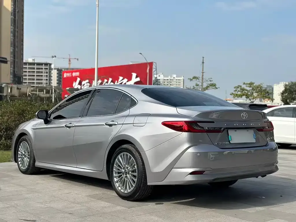 Toyota Camry 2025 из CN, фото 7