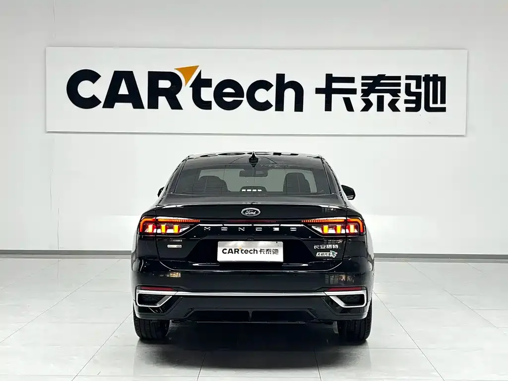 Ford Mondeo 2023 из CN, фото 3