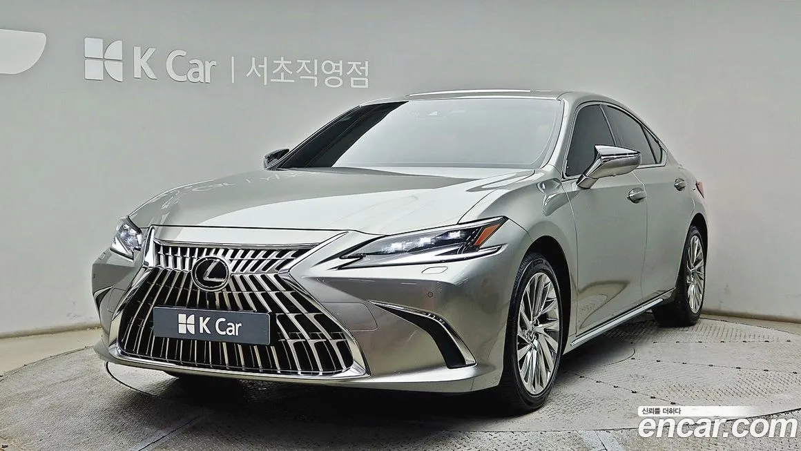 Lexus ES 2026 из KR, фото 1