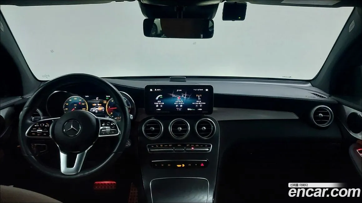 Mercedes-Benz GLC-Class 2023 из KR, фото 4