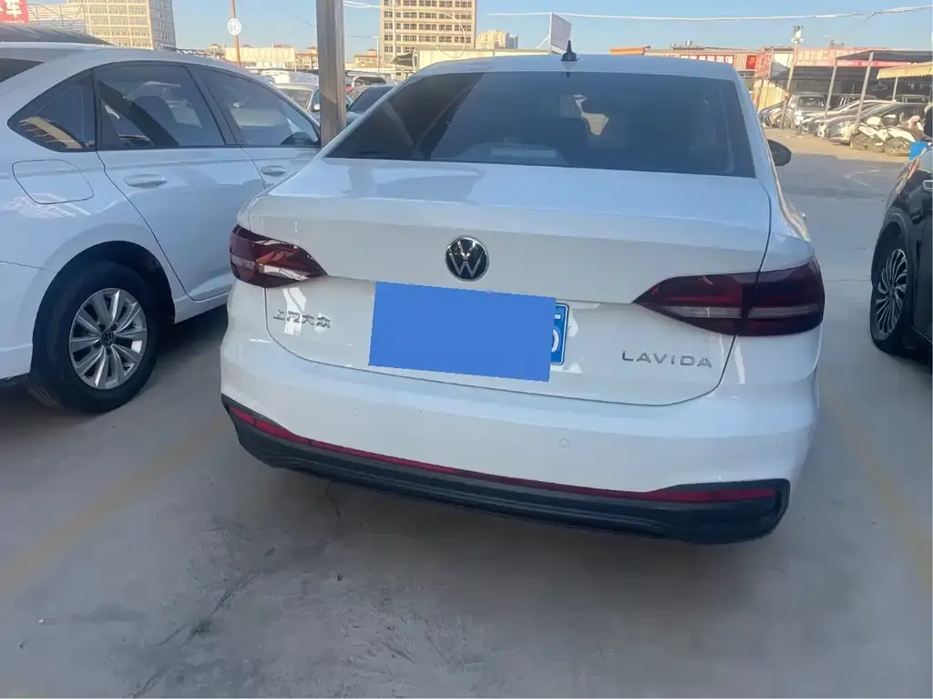 Volkswagen Lavida 2023 из CN, фото 3