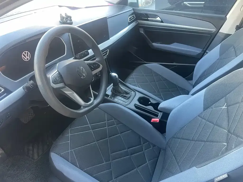 Volkswagen Lavida 2023 из CN, фото 4