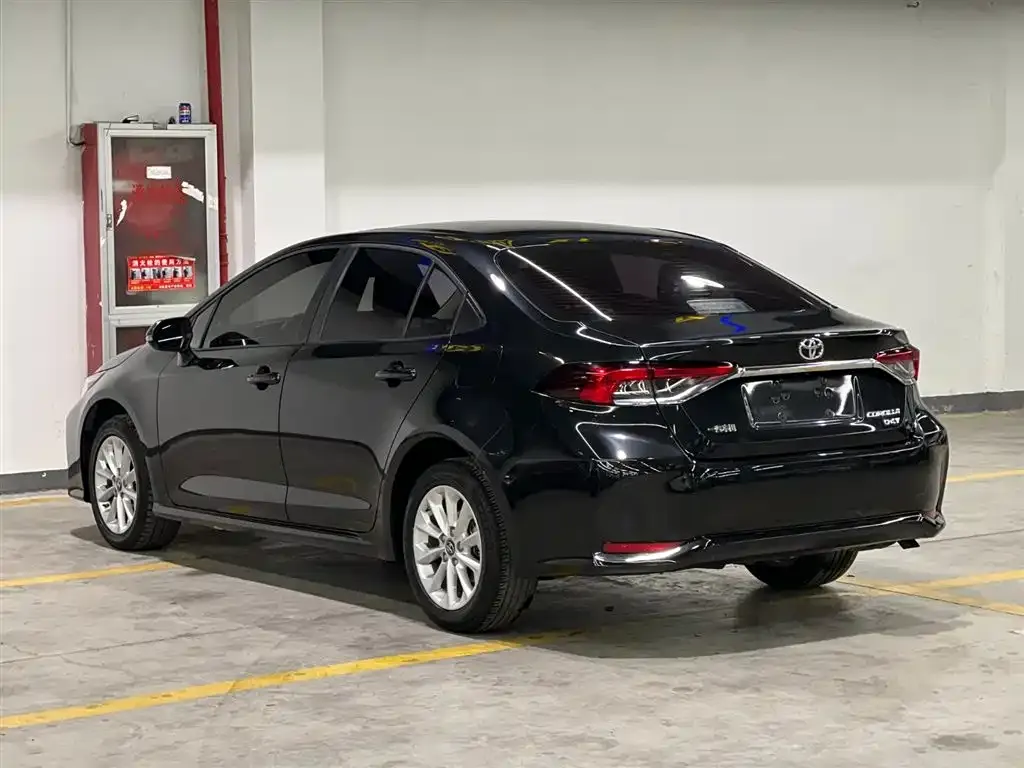 Toyota Corolla 2021 из CN, фото 4