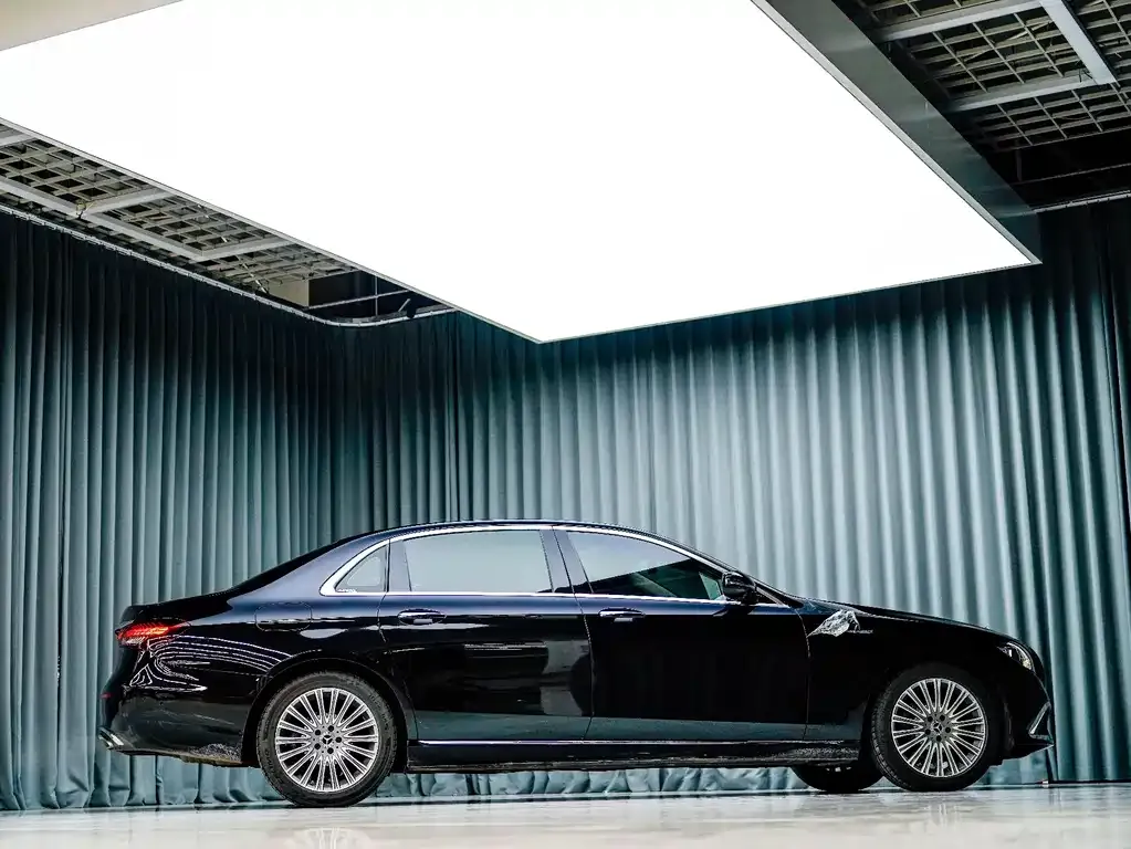 Mercedes-Benz E-Class 2022 из CN, фото 5