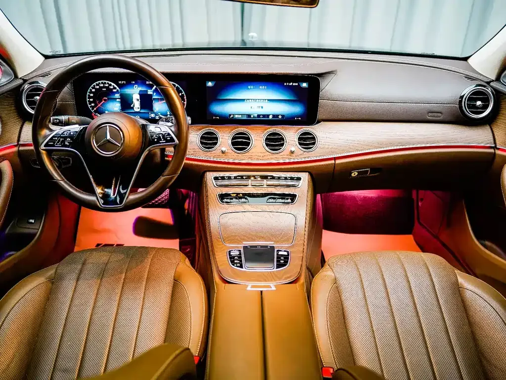 Mercedes-Benz E-Class 2022 из CN, фото 6