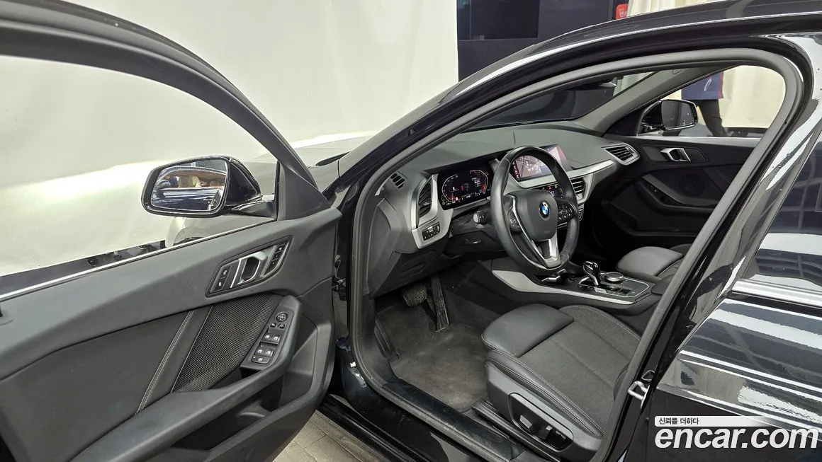 BMW 1-Series 2021 из KR, фото 3