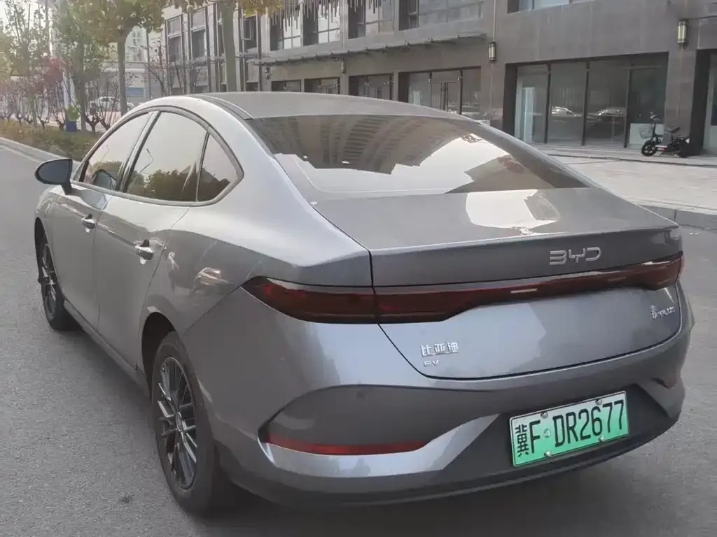 BYD Qin PLUS — фото 7