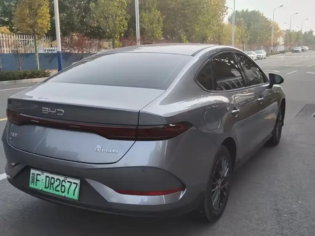BYD Qin PLUS — фото 8