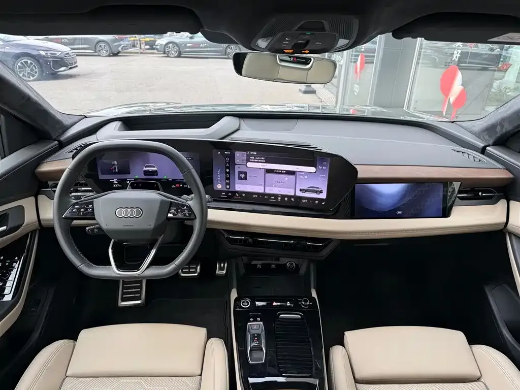 Audi Q6L e-tron — фото 8