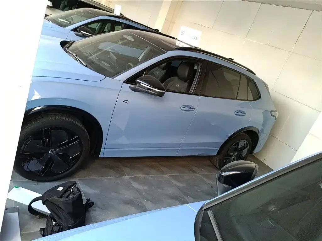 Volkswagen Tiguan L 2024 из CN, фото 7