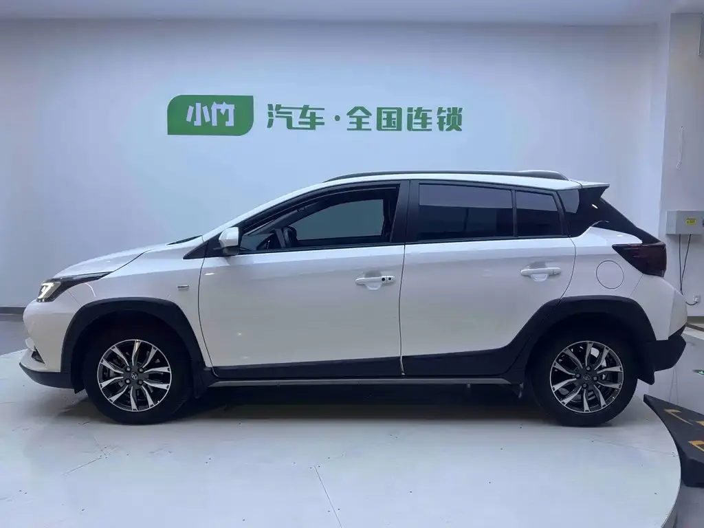 Toyota Yaris L 2022 из CN, фото 8