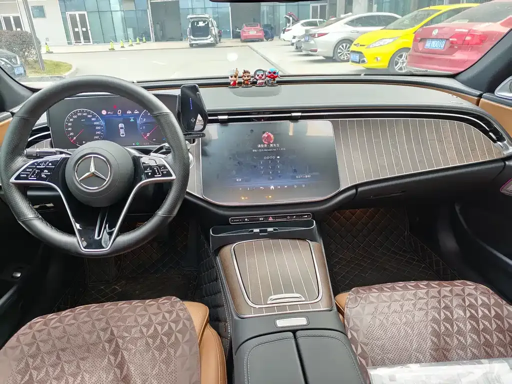 Mercedes-Benz E-Class 2024 из CN, фото 7