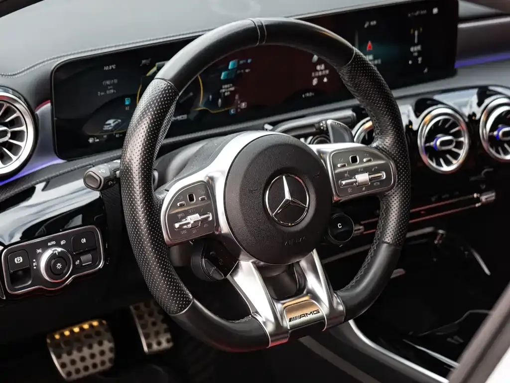 Mercedes-Benz A-Class AMG (Import) — фото 8