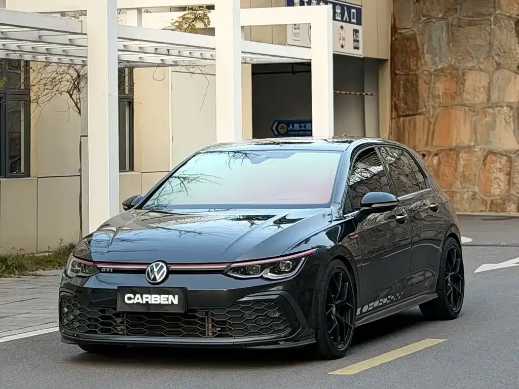 Volkswagen Golf GTI 2022 из CN, фото 1