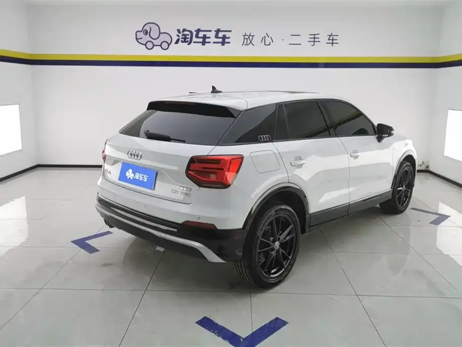 Audi Q2L 2021 из CN, фото 9