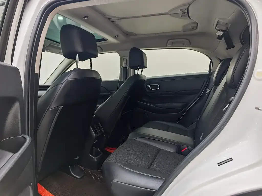 Honda Vezel 2023 из CN, фото 10