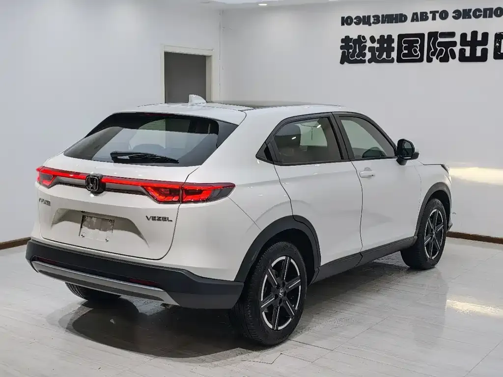 Honda Vezel 2023 из CN, фото 8