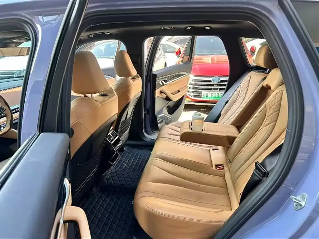 Geely Xingyue L EREV 2023 из CN, фото 6