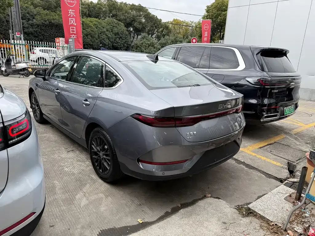 BYD Qin PLUS 2025 из CN, фото 8