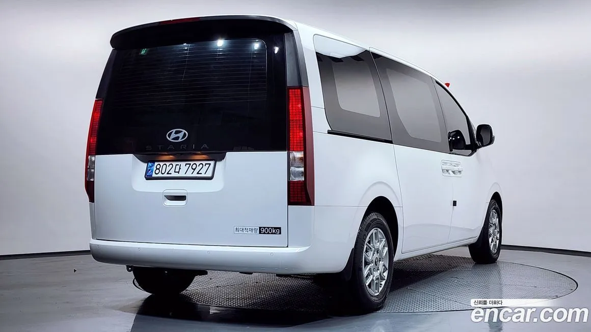 Hyundai Staria 2025 из KR, фото 3