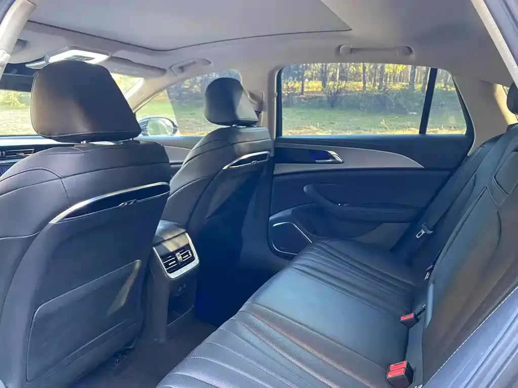 Hongqi H5 2023 из CN, фото 10