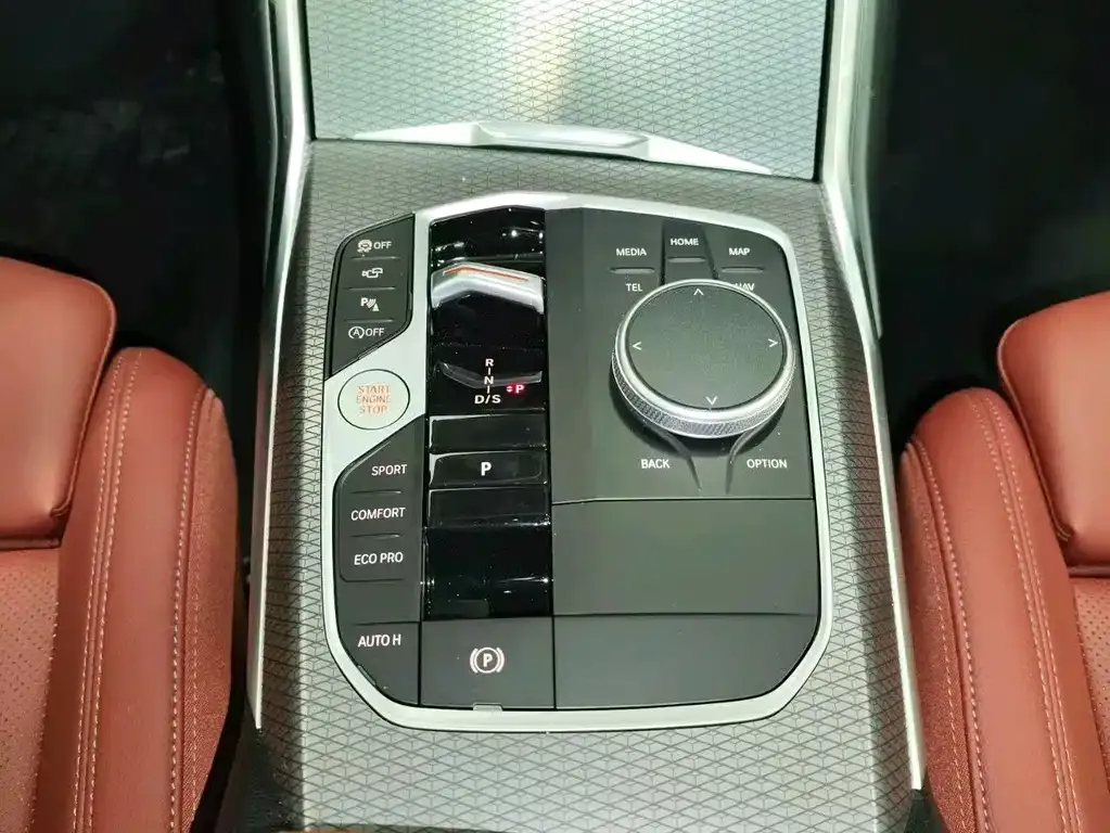 BMW 3 Series 2025 из CN, фото 7