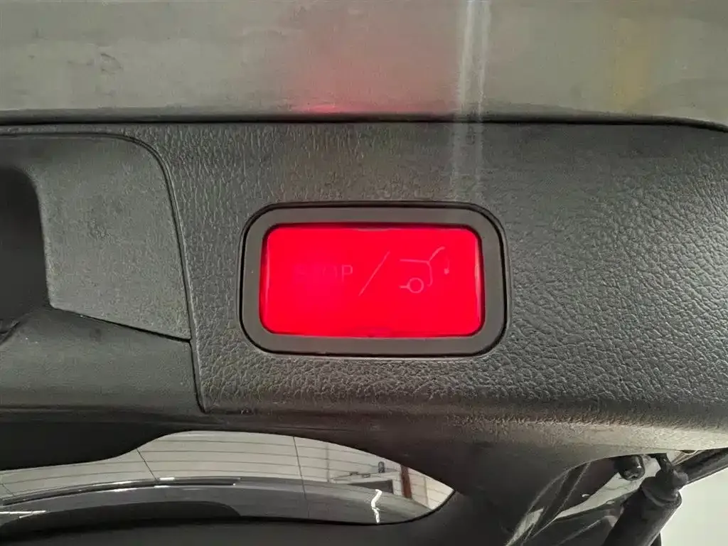 Mercedes-Benz GLB 2021 из CN, фото 8