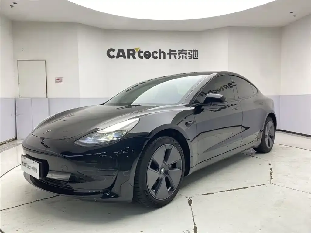 Tesla Model 3 2023 из CN, фото 1