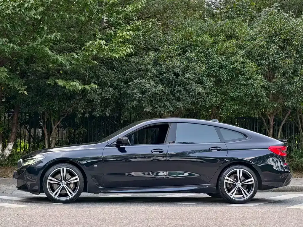 BMW 6 Series GT — фото 9