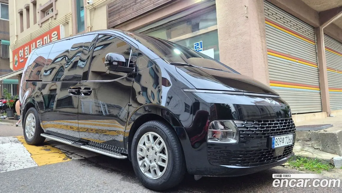 Hyundai Staria 2023 из KR, фото 3