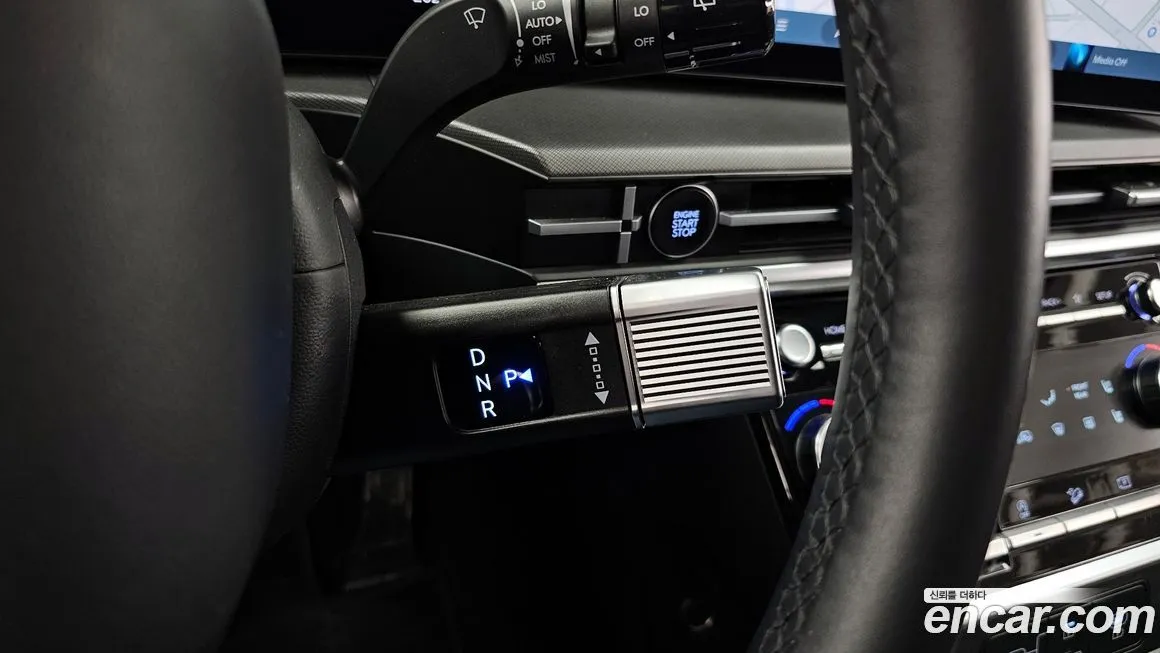 Hyundai Santafe 2025 из KR, фото 4