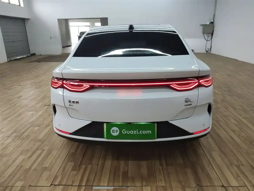 BYD Qin L 2025 из CN, фото 2